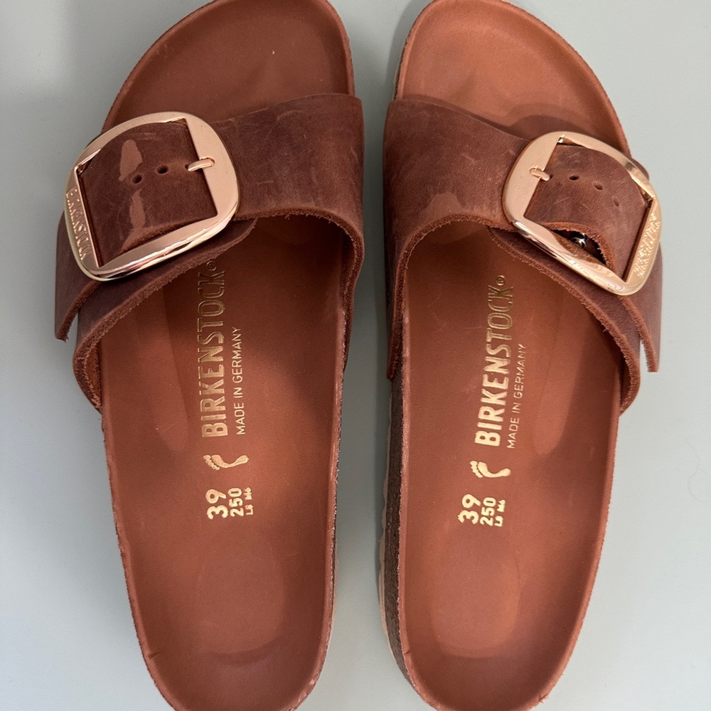 Birkenstock Madrid big buckle slide